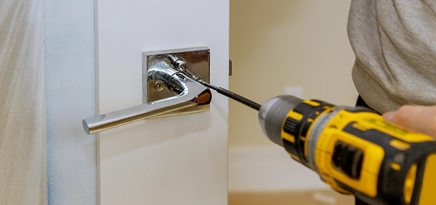 After-hours Locksmith  For Lock Troubleshooting in Chino, California